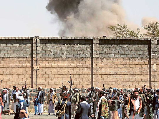 Yemen rebels pre-empt peace efforts, form government
