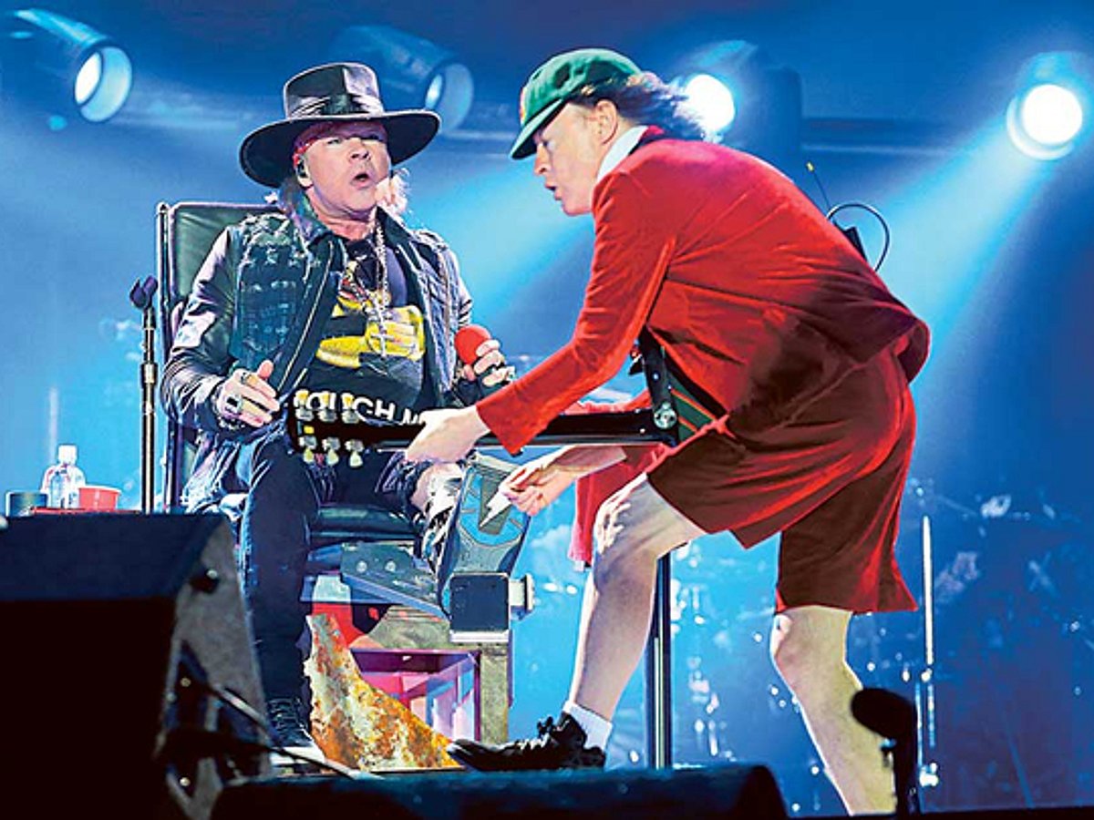 Axl Rose makes AC/DC debut with open-air Lisbon gig