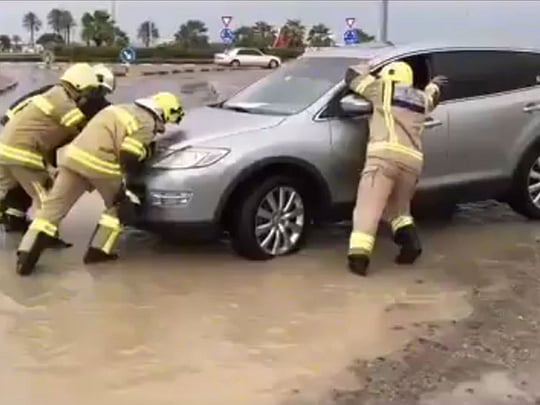 Watch: How police, civil defence rescue motorists