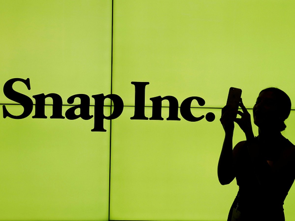 Snap introduces AI chatbot powered by OpenAI's GPT tech