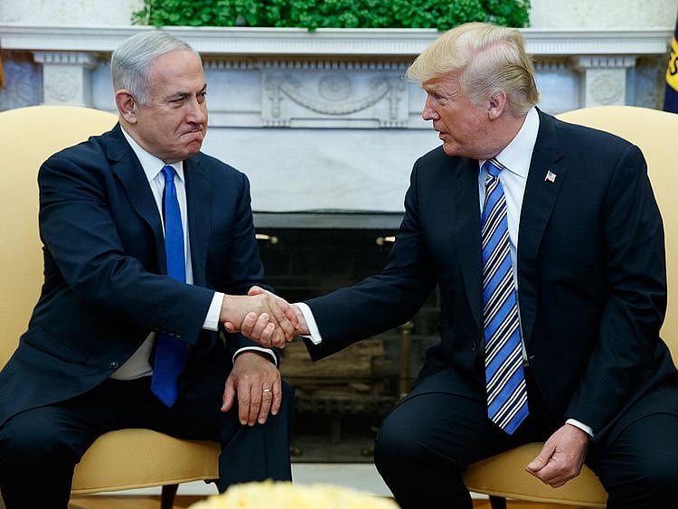 Middle East live: Trump backs Netanyahu as Iran issues warning, Saudi-Houthi strikes escalate