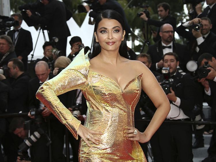 aishwarya rai golden dress PIX: Aishwarya Rai Bachchan's golden moments