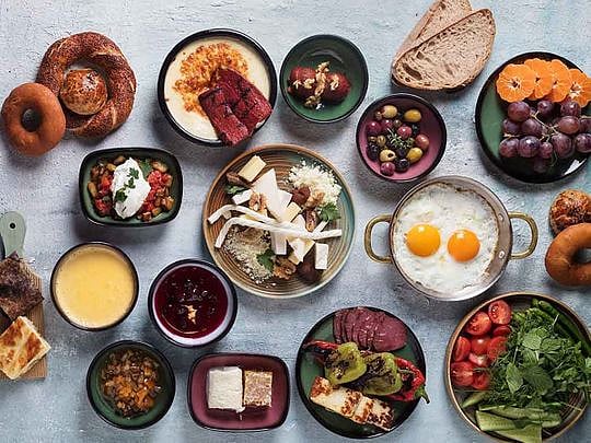 Huqqa and The Market in Dubai Mall are offering 50% off on their entire ...