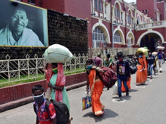 Send stranded migrant workers home within 15 days: India Supreme Court