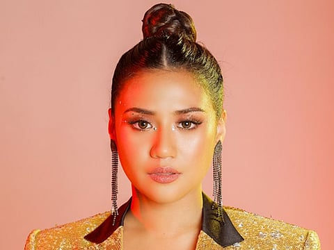Video: How Filipino singer Morissette turned her failure into music ...