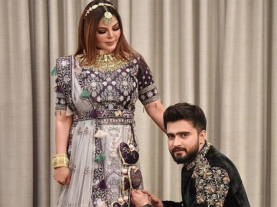 rakhi-sawant-s-husband-makes-it-official-and-claims-he-s-now-married-to-her