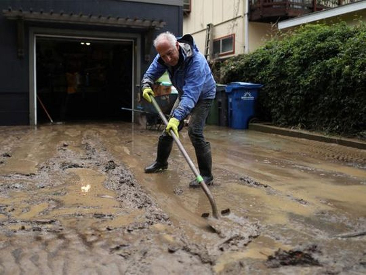 Photos: California cleans up debris from latest storm, braces for the next