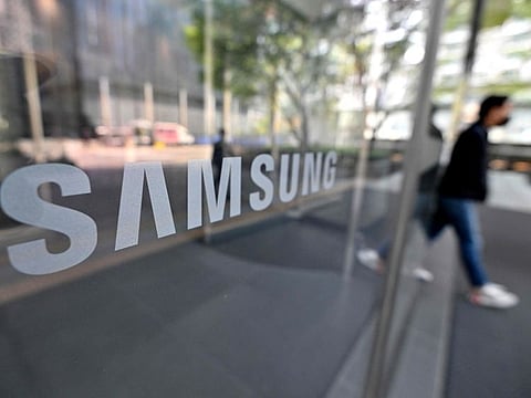 Samsung to cut memory chip output after worst profit since 2009