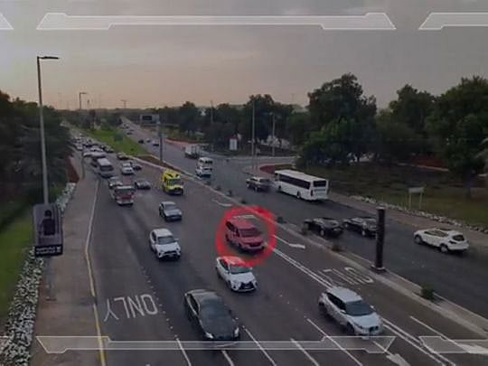 watch-dh3-000-fine-for-blocking-emergency-vehicles-in-uae