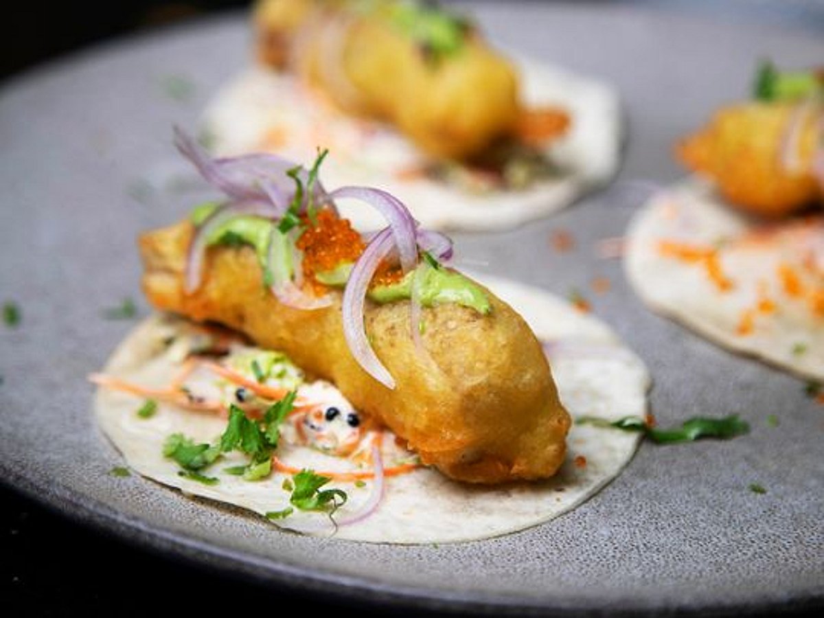 Paco Fish Cooked Chef Richard Sandoval's Pacifico fish taco recipe