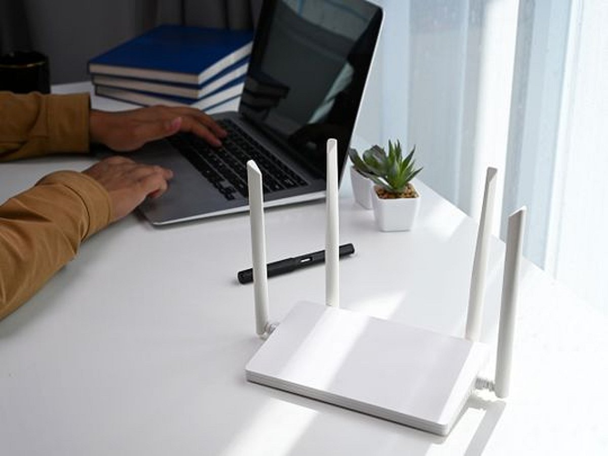 5 best Wi-Fi routers for dorm rooms, in UAE, for 2024