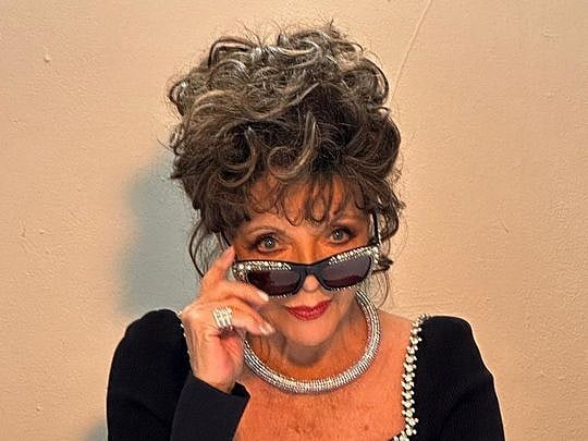 Hollywood actress Joan Collins doesn't use facial procedures as she is ...