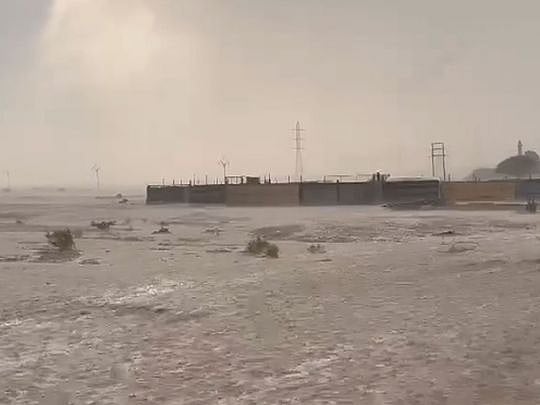 UAE weather: Sandstorm in Dubai and Sharjah, heavy rain in Hatta and Mleiha