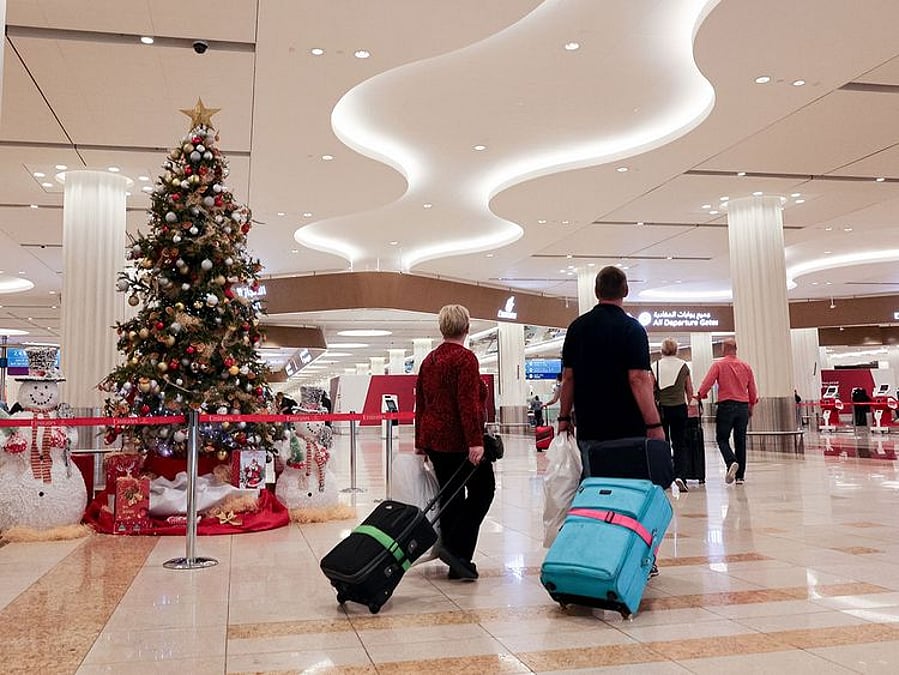 December in Dubai travel planning, Christmas getaway Dubai, vaper packing luggage for Hatta or DXB, festive Dubai atmosphere - Dubai Airport