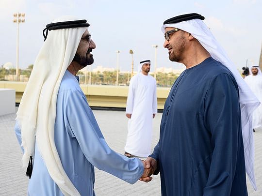 Video: UAE President awards Mohammed bin Rashid and Mansour bin Zayed ...