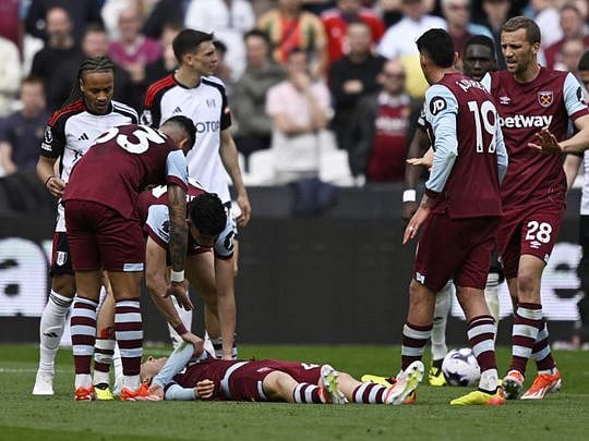 West Ham teenager Earthy in hospital after ‘head knock’ in Fulham loss