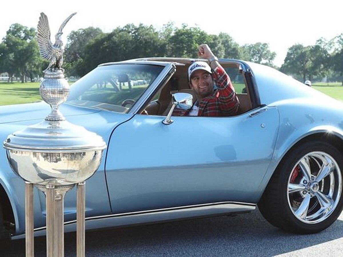 Davis Riley wins at Colonial as PGA Tour continues to mourn Grayson Murray