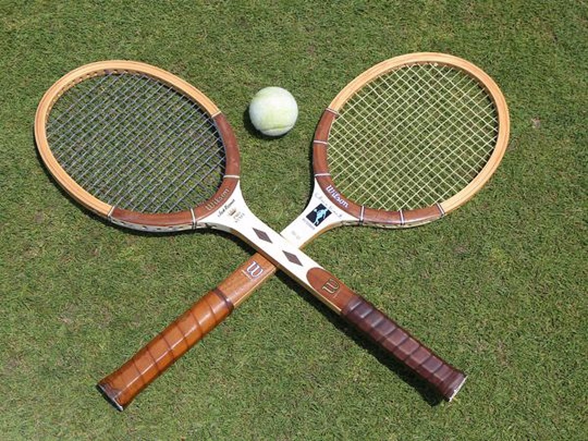 Inported Tennis Racket From wood to steel to fibre: The evolution of tennis racquets