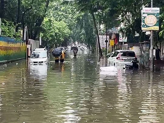 Mumbai Police urge caution as heavy rains drench city