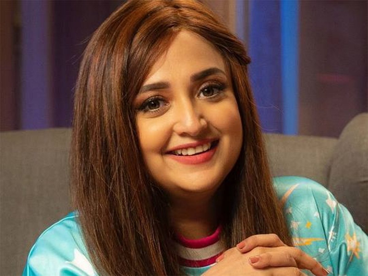 Why did Bollywood singer Monali Thakur walk out of her concert in ...