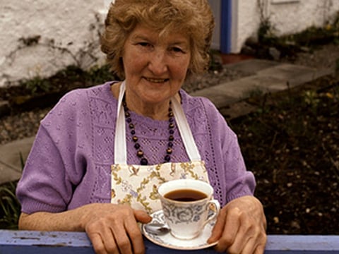 woman drinking coffee