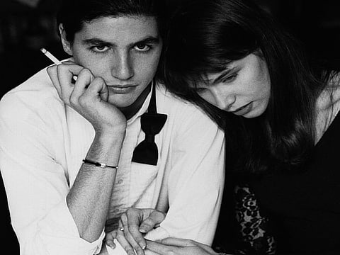 couple smoking