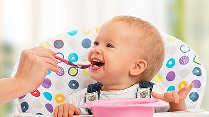 baby eating