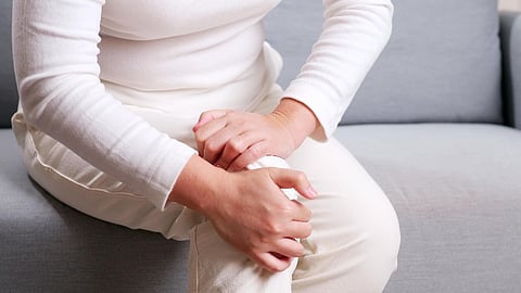Self-Administered Acupressure Reduces Knee Pain With Suspected Osteoarthritis