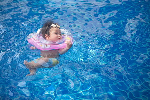 pool child