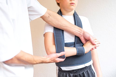 clavicle fracture sling arm child