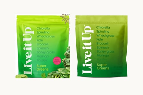 A photo of both flavors of the super greens powder supplement