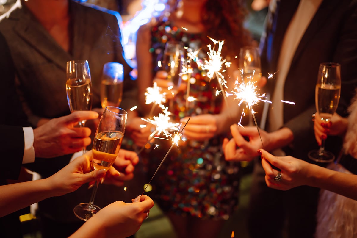 Ease Up on Drinking to Cut Your Risk for 'Holiday Heart'