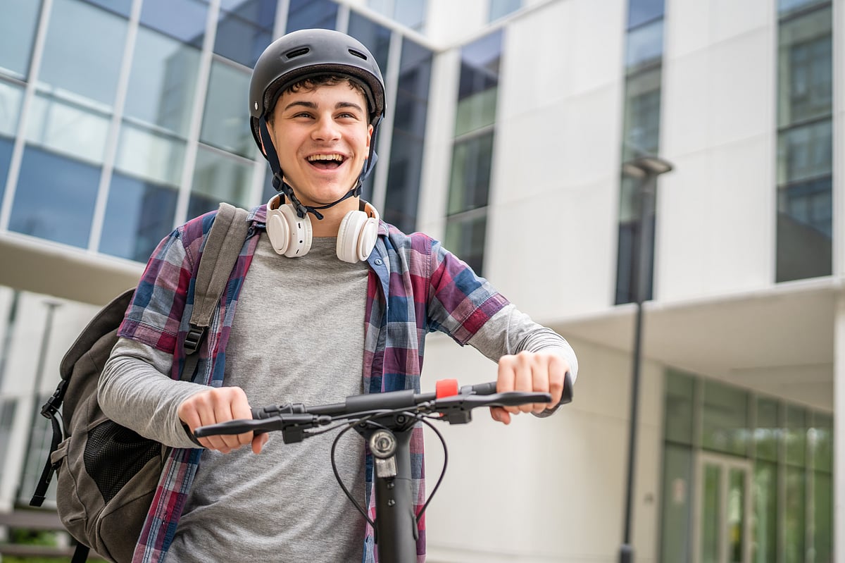 E-Scooter on Your Kids' Holiday Gift List? Experts Have Warnings, Safety Tips