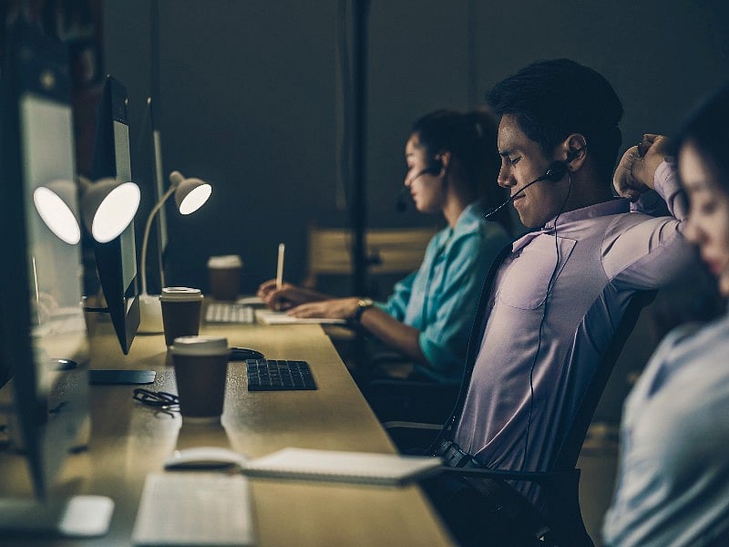 Tough Work Hours in 20s, 30s Tied to Worse Health Decades Later