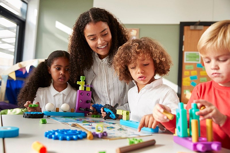 Helping Your Child Make Friends With a Child With Autism