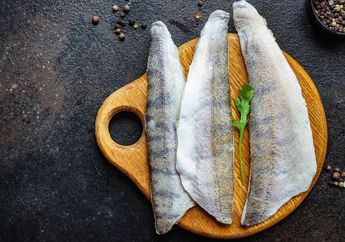Is Mom's Fish Intake During Pregnancy Linked to Juvenile Arthritis?