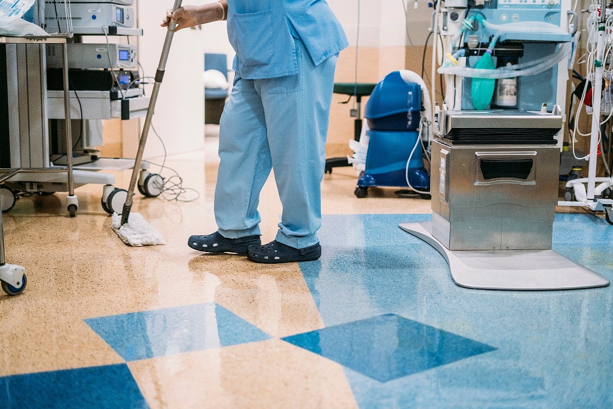 Thousands of Hospital Patients in Oregon May Have Been Exposed to Hepatitis, HIV