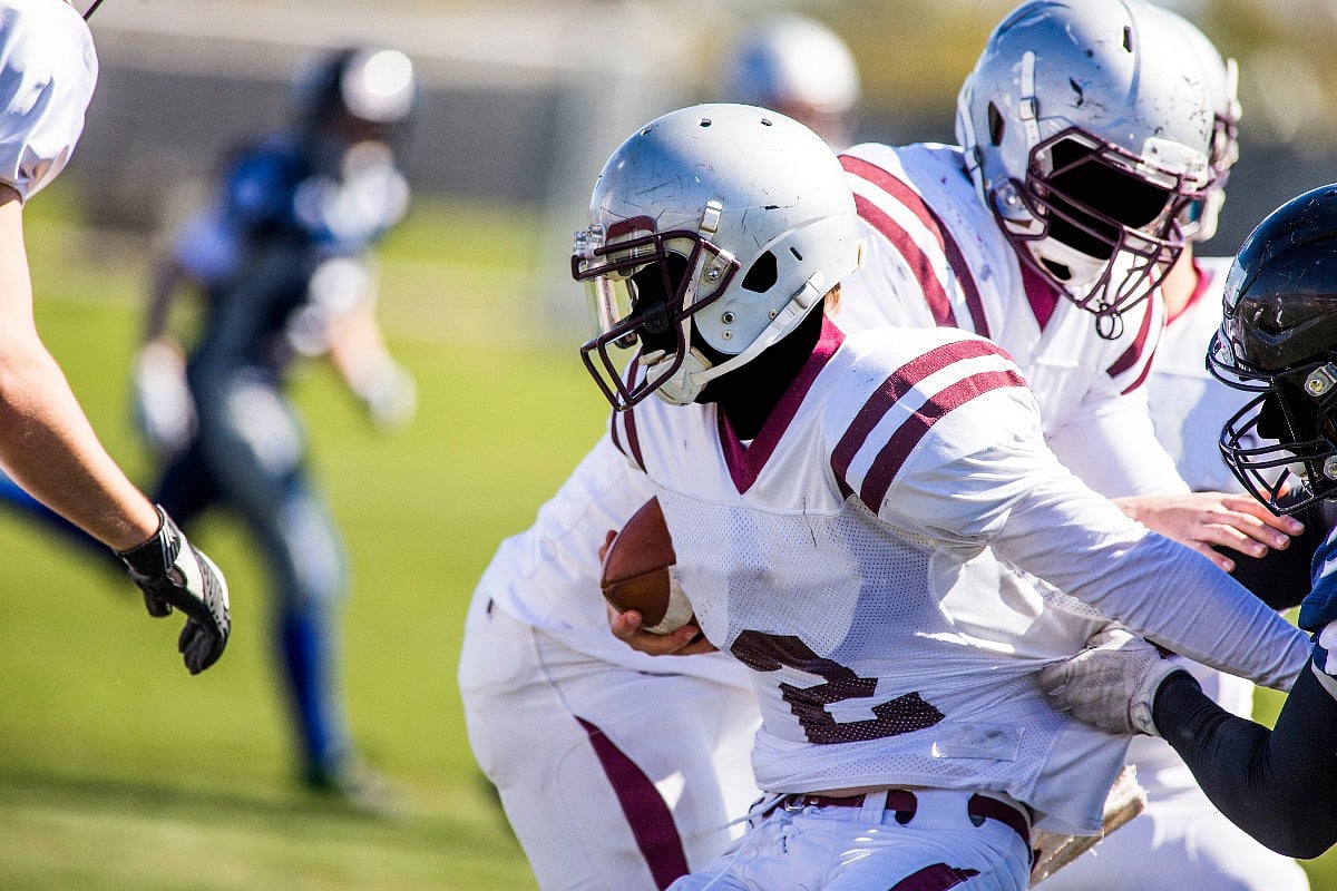 Could Contact Sports Raise Risks for a Parkinson's-like Disorder?
