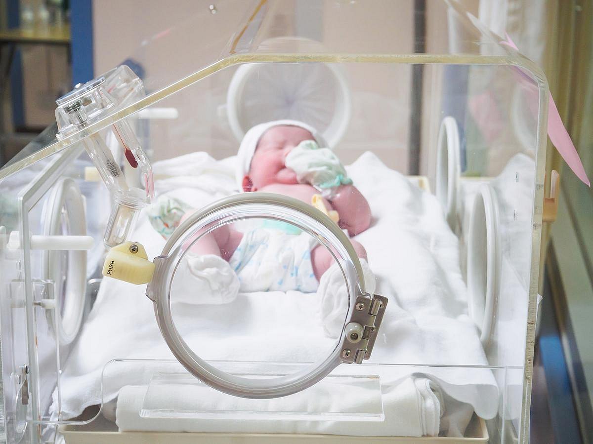 Getting The RSV Shot While Pregnant Could Protect Your Baby After Birth