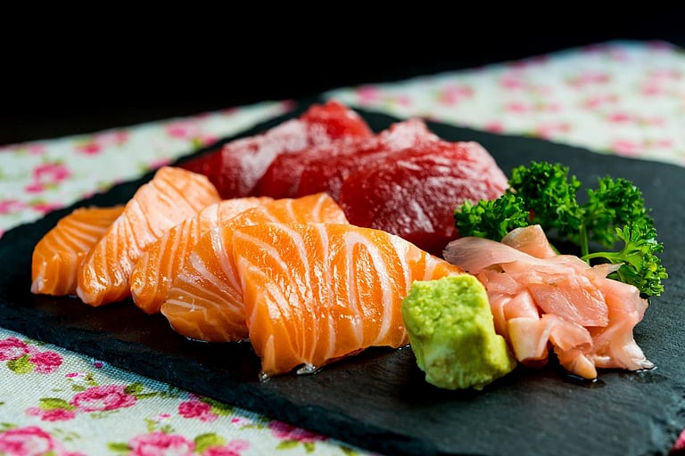 Seafood During Pregnancy: Balancing Benefits and Risks - Raw Seafood Pregnancy Risks