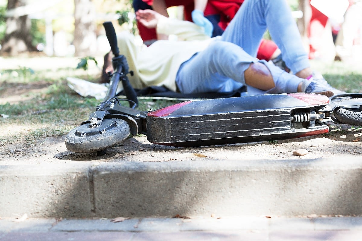 E-Bikes And E-Scooters A Growing Menace On City Streets, Study Says