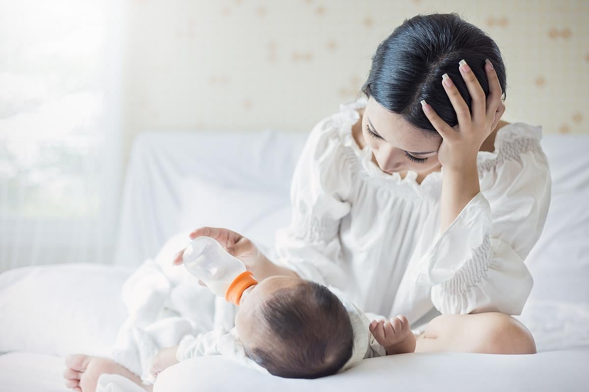 U.S. Moms Facing Mental, Physical Health Struggles
