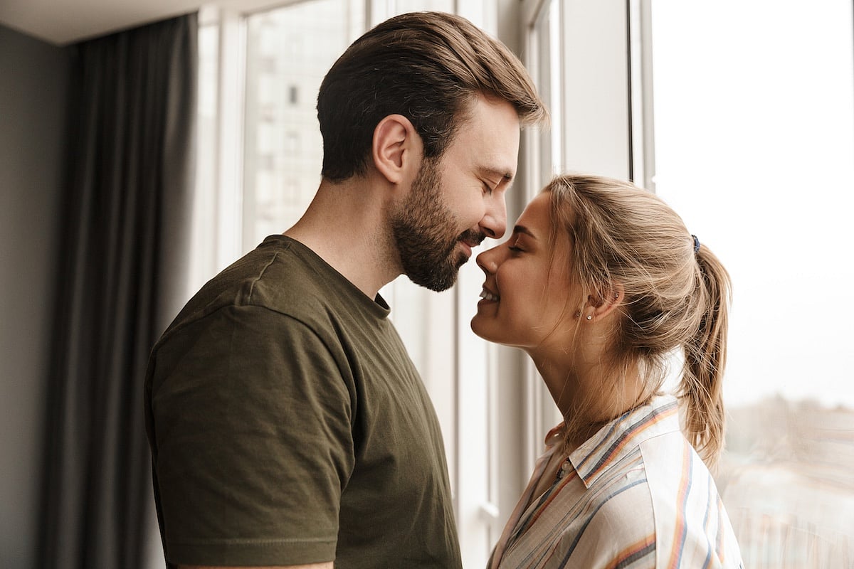 Couples Who Do This One Thing Feel More Satisfied And Secure Together