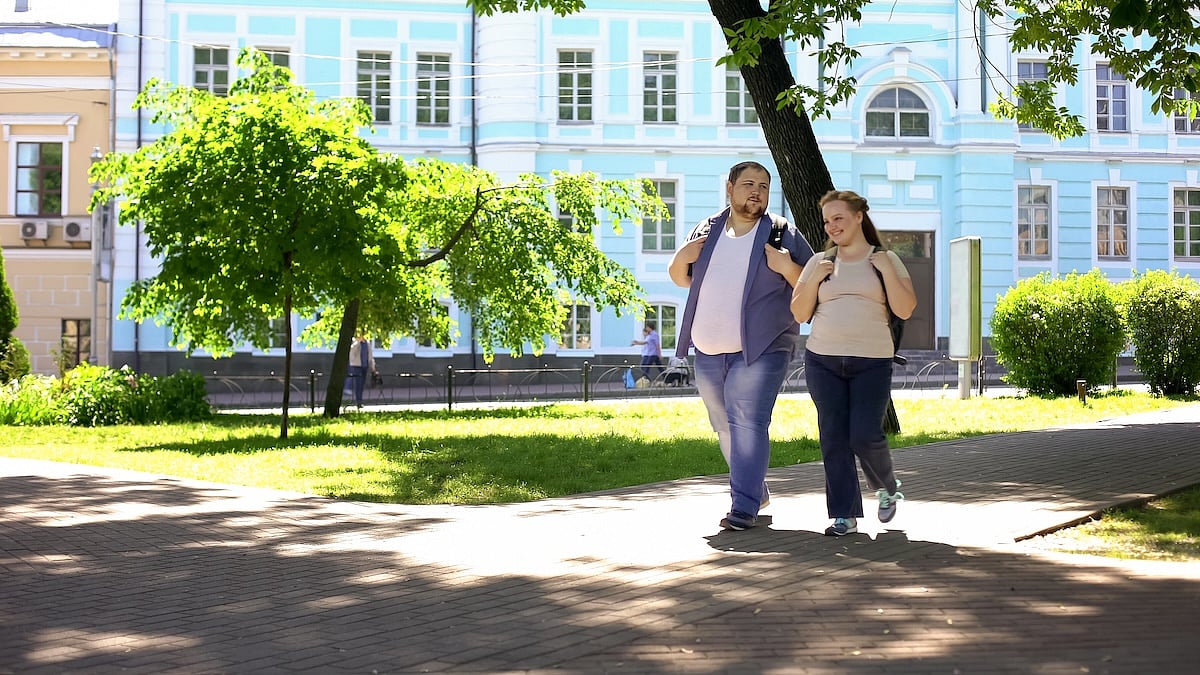 Walking, Household Chores Can Be Lifesaving Therapy For People With Metabolic Syndrome
