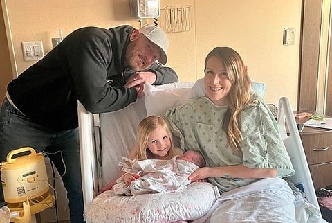 Brain Surgery For Pituitary Tumor Helps Illinois Mom Have Second Baby