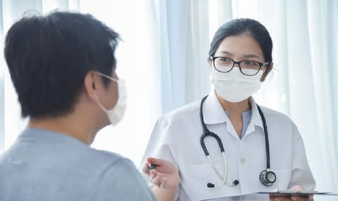 COVID-19は自己免疫性疾患や自己炎症性疾患の長期的なリスクと関連