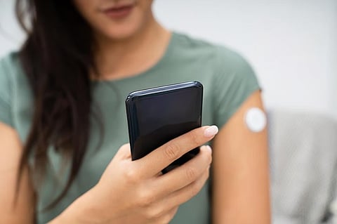 スマホ次第で糖尿病デバイスからのアラートに気づかない可能性――FDAが注意喚起