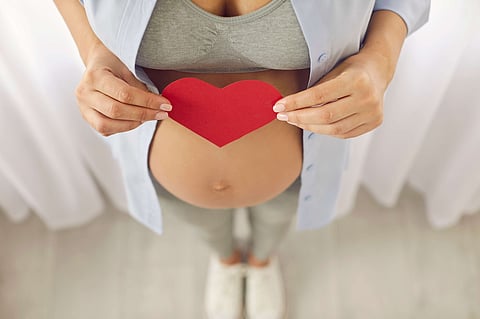 妊婦の有害転帰、心血管の健康と社会的孤立が複合的に影響か