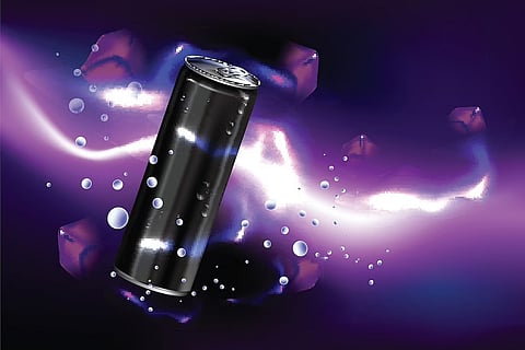 エナジードリンクの過剰摂取は脳卒中リスクを高める？