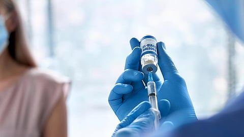 SARS-CoV-2 mRNAワクチン接種がICI治療中の生存延長と関連